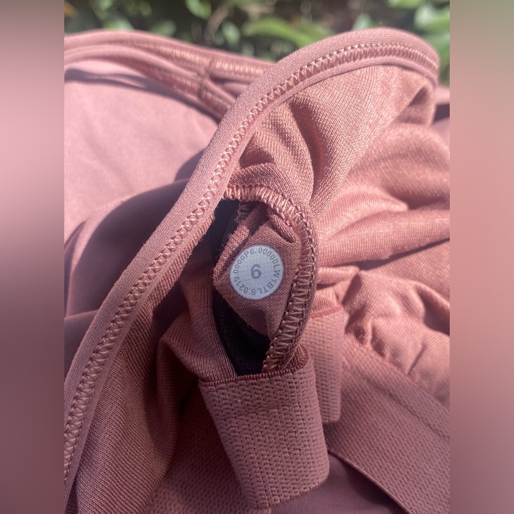 Lululemon Free To Be Tank Everlux Pink Taupe ~ Size 6 - Picture 6 of 9